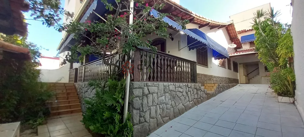 Casa, 3 quartos, 200 m² - Foto 1