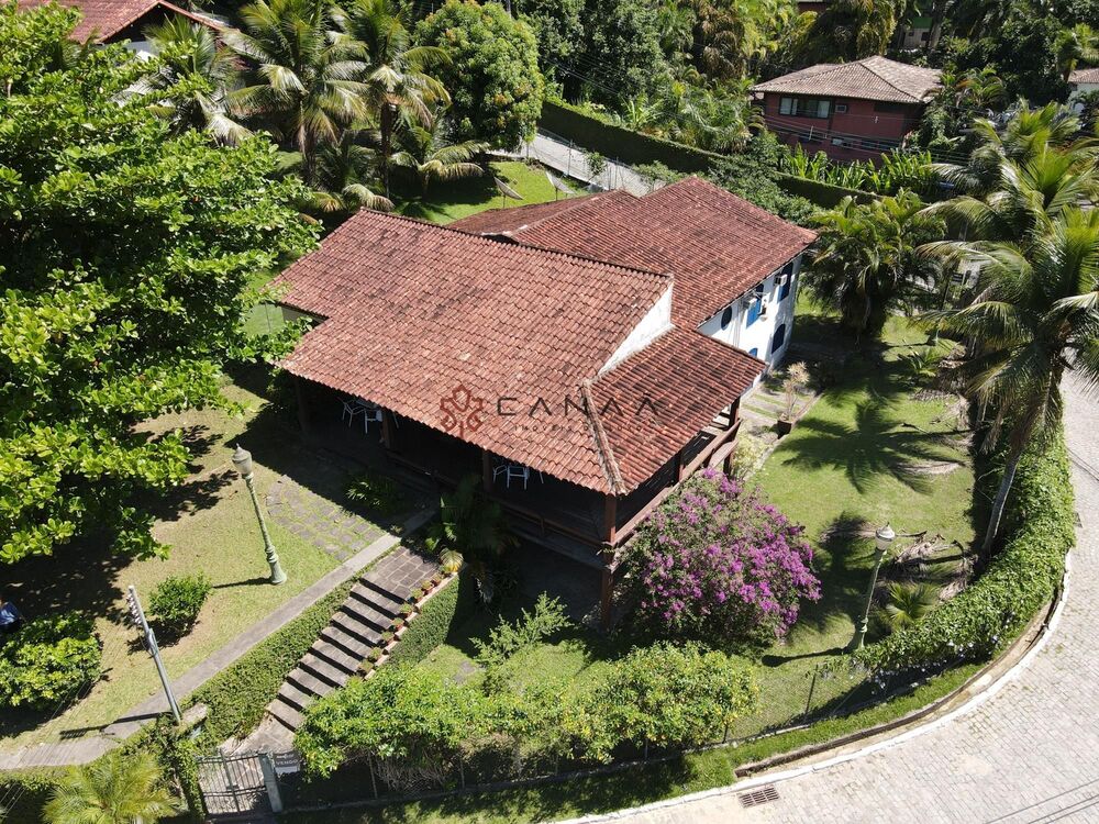 Casa de Condomínio à venda com 4 quartos, 304m² - Foto 5
