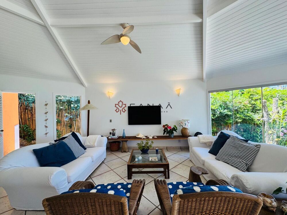 Casa de Condomínio à venda com 4 quartos, 400m² - Foto 9