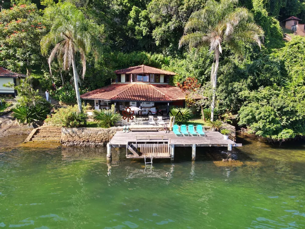 Casa à venda com 6 quartos, 349m² - Foto 3