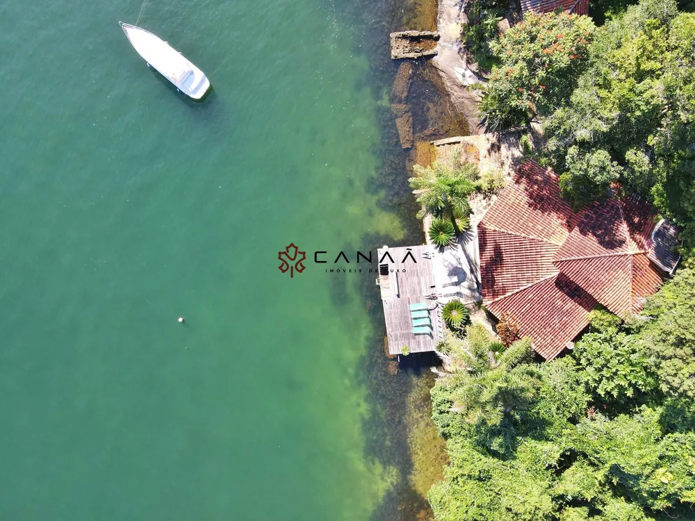 Casa à venda com 6 quartos, 349m² - Foto 2