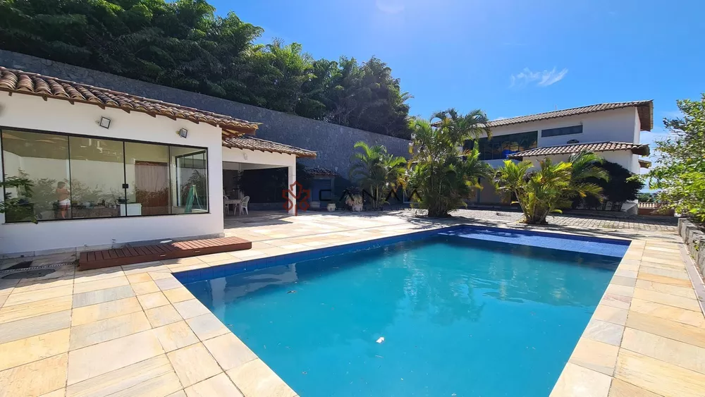 Casa, 7 quartos, 600 m² - Foto 1