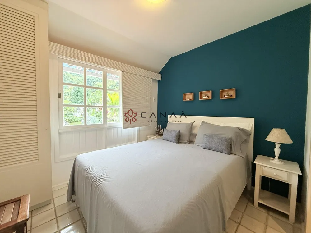Casa, 4 quartos, 250 m² - Foto 1