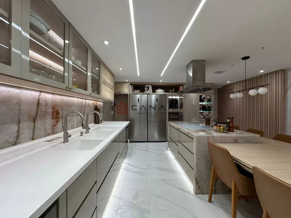 Casa, 4 quartos, 450 m² - Foto 9