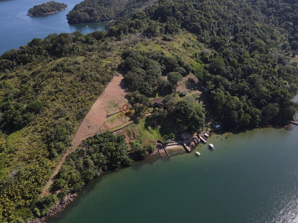 Terreno à venda com 2 quartos, 20000m² - Foto 2