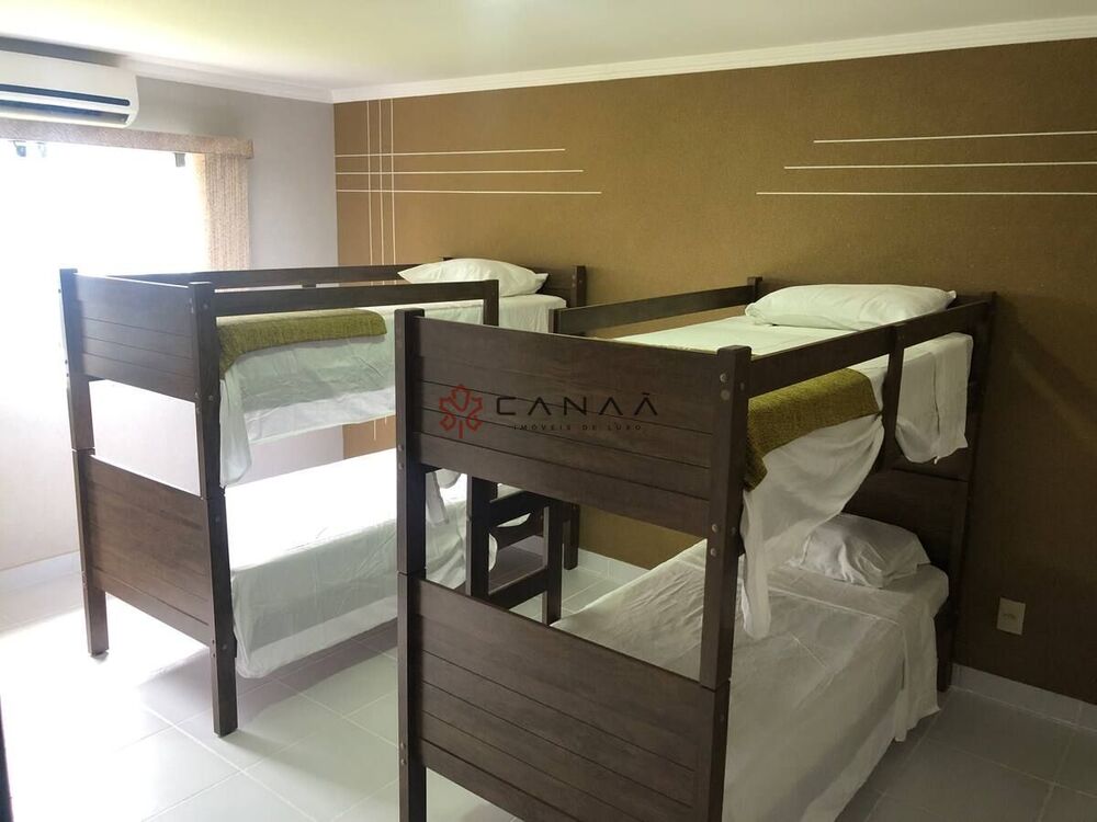 Casa de Condomínio à venda com 7 quartos, 820m² - Foto 2