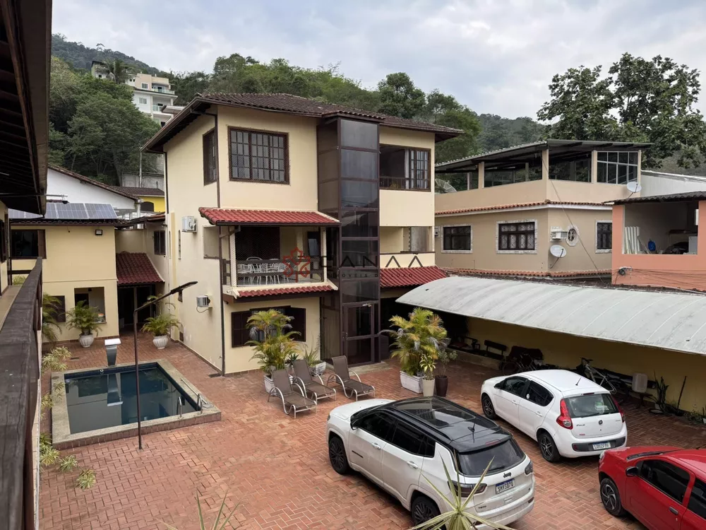 Casa, 8 quartos, 399 m² - Foto 17
