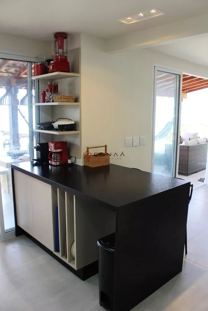 Casa, 3 quartos, 211 m² - Foto 10