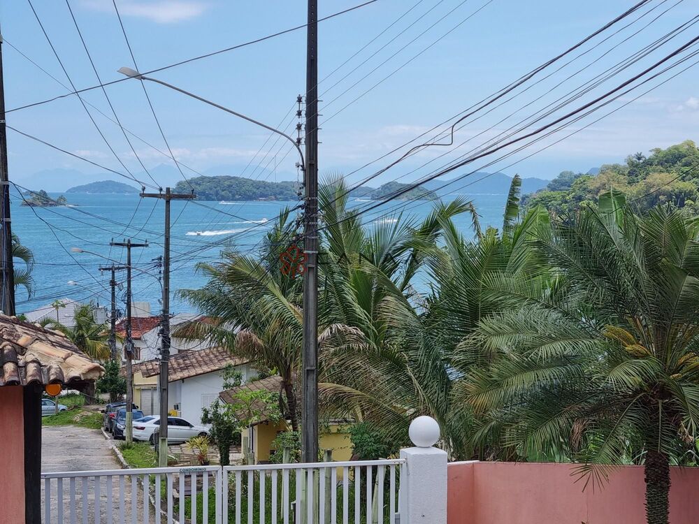 Casa à venda com 6 quartos, 350m² - Foto 4