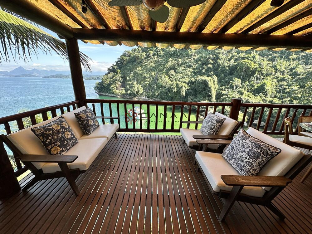 Casa de Condomínio à venda com 4 quartos, 230m² - Foto 6