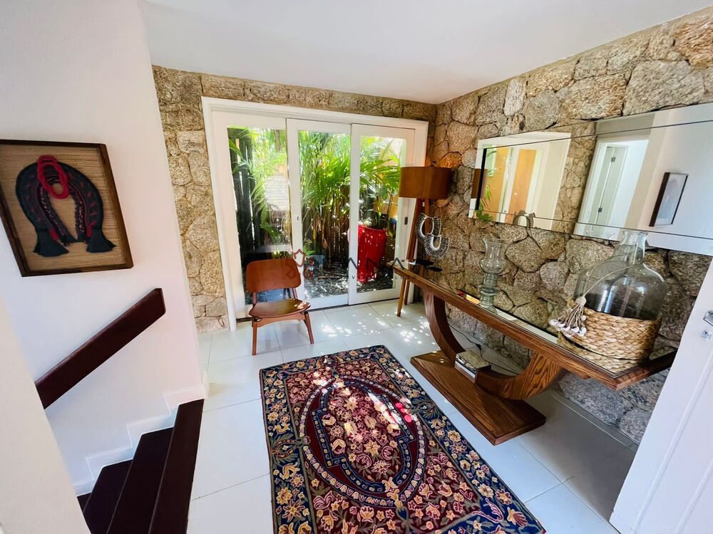 Casa de Condomínio à venda com 4 quartos, 230m² - Foto 33