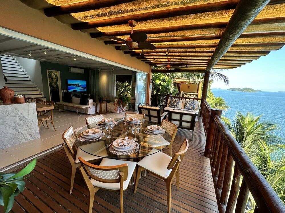 Casa de Condomínio à venda com 4 quartos, 230m² - Foto 20