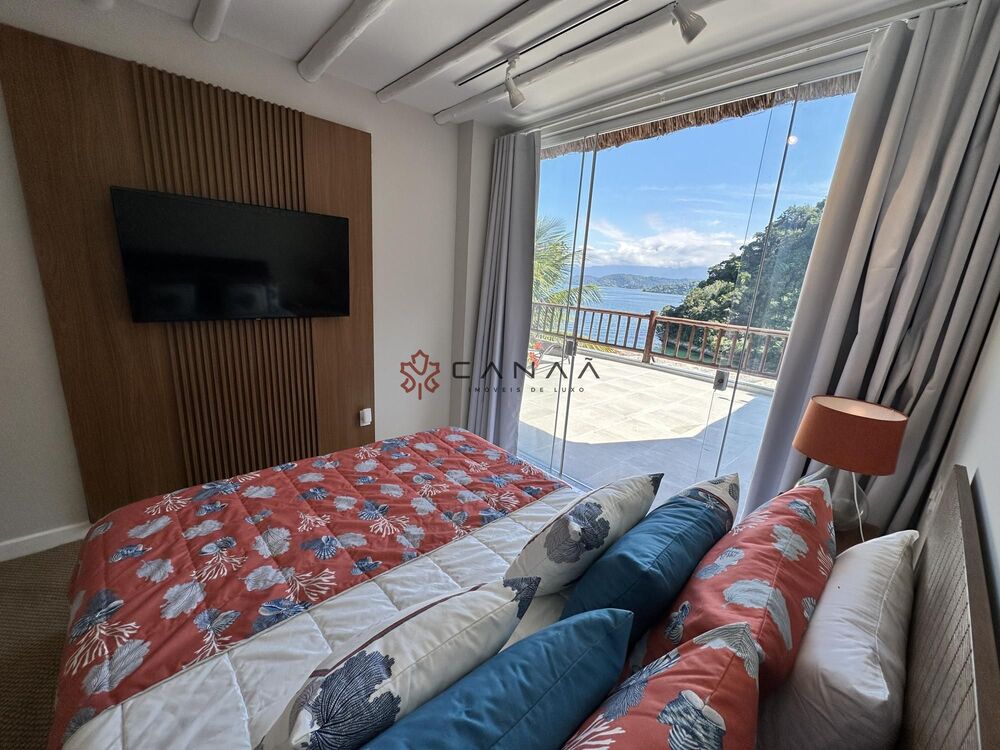 Casa de Condomínio à venda com 4 quartos, 230m² - Foto 19