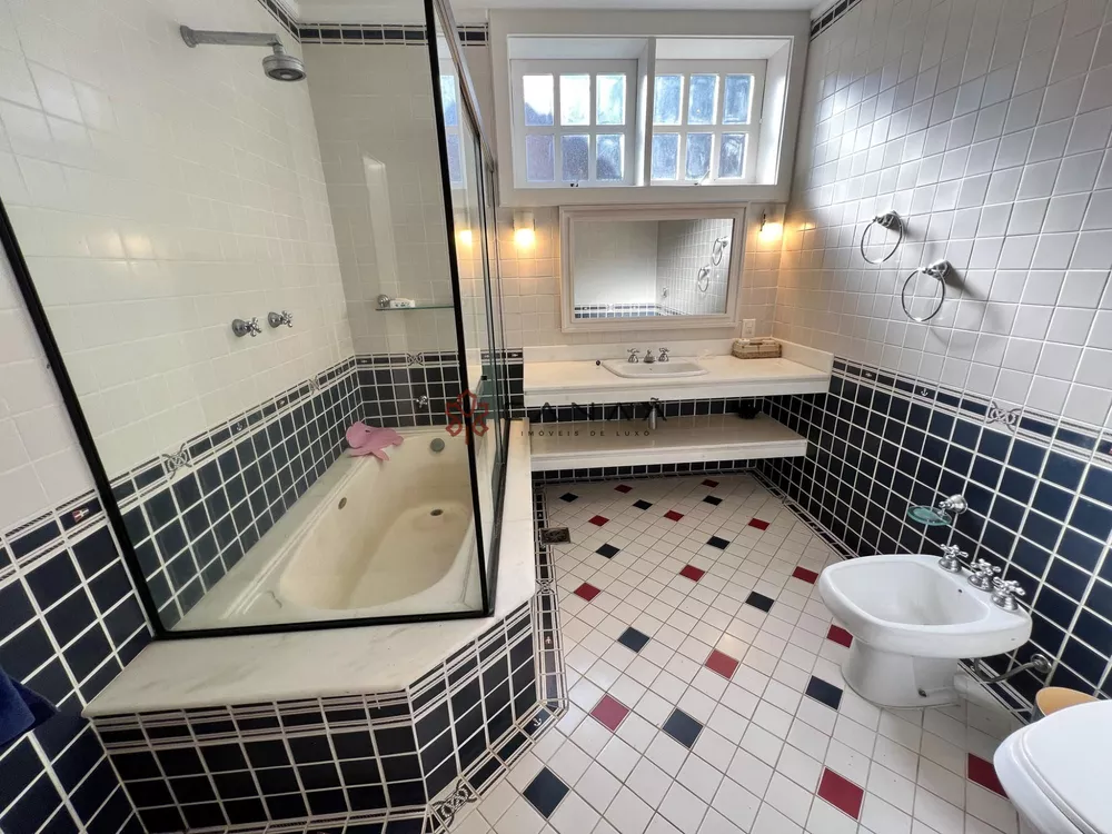 Casa, 8 quartos, 386 m² - Foto 34