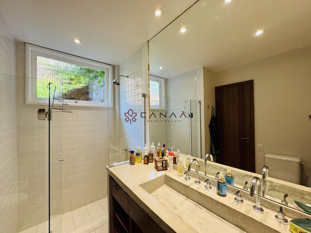 Casa, 4 quartos, 260 m² - Foto 33