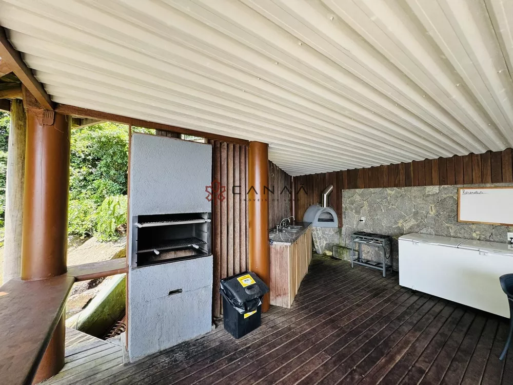 Casa, 4 quartos, 260 m² - Foto 27