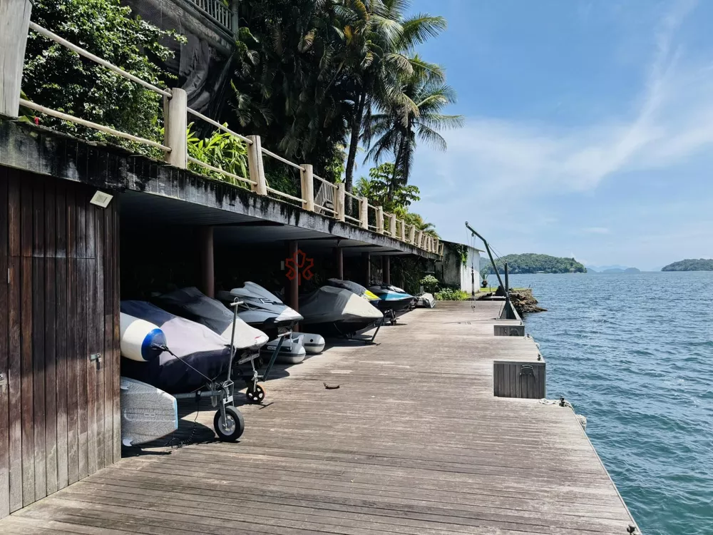 Casa, 4 quartos, 260 m² - Foto 28