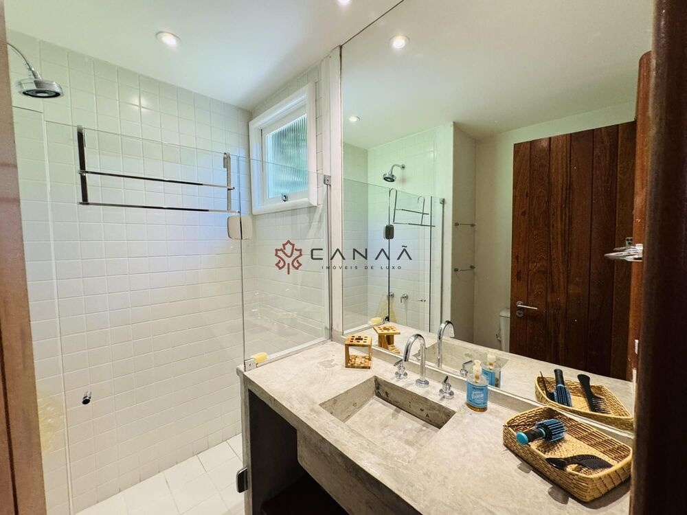 Casa, 4 quartos, 260 m² - Foto 41