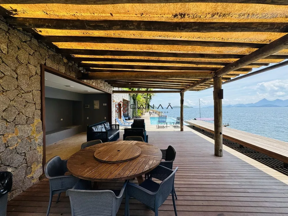 Casa, 4 quartos, 260 m² - Foto 30