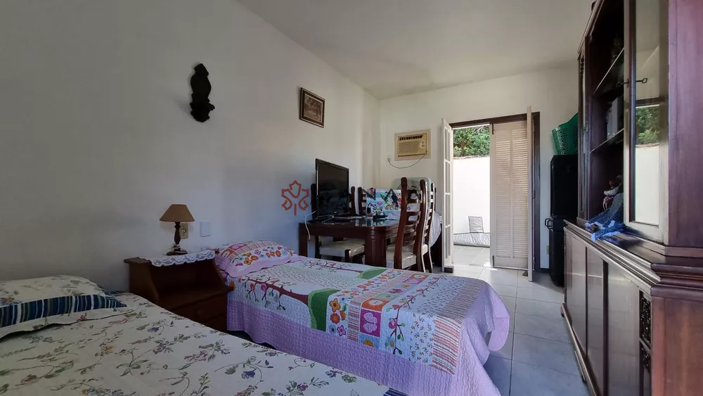 Casa, 6 quartos, 300 m² - Foto 7