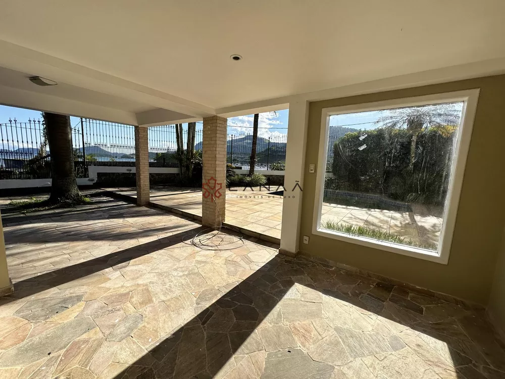 Casa, 4 quartos, 300 m² - Foto 24