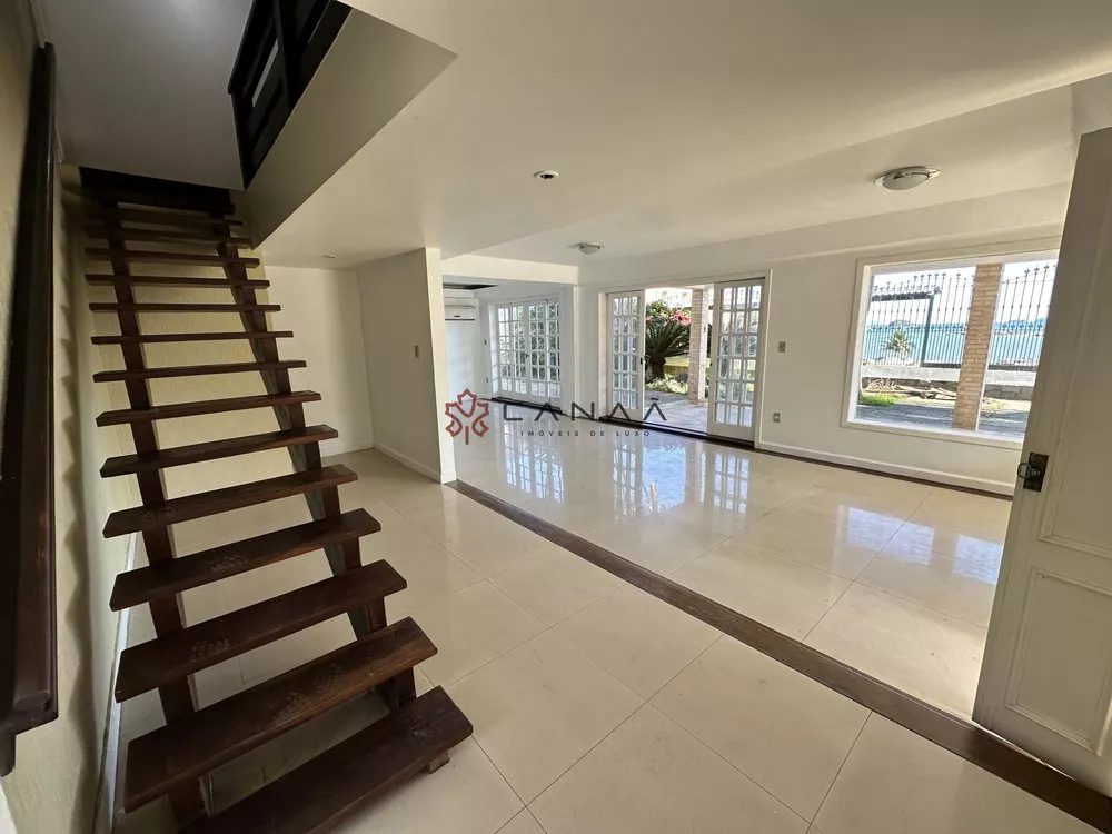 Casa, 4 quartos, 300 m² - Foto 20