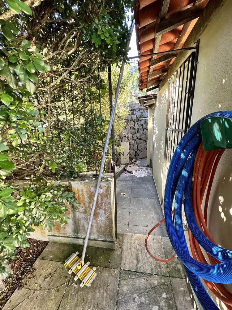 Casa, 4 quartos, 300 m² - Foto 43