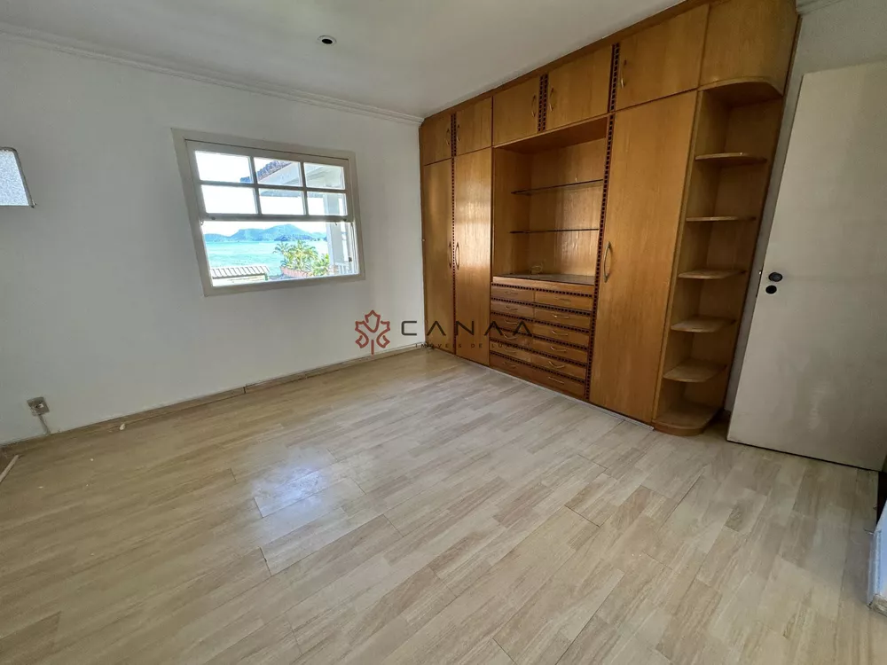 Casa, 4 quartos, 300 m² - Foto 39