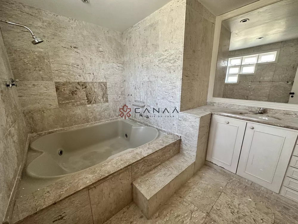 Casa, 4 quartos, 300 m² - Foto 31