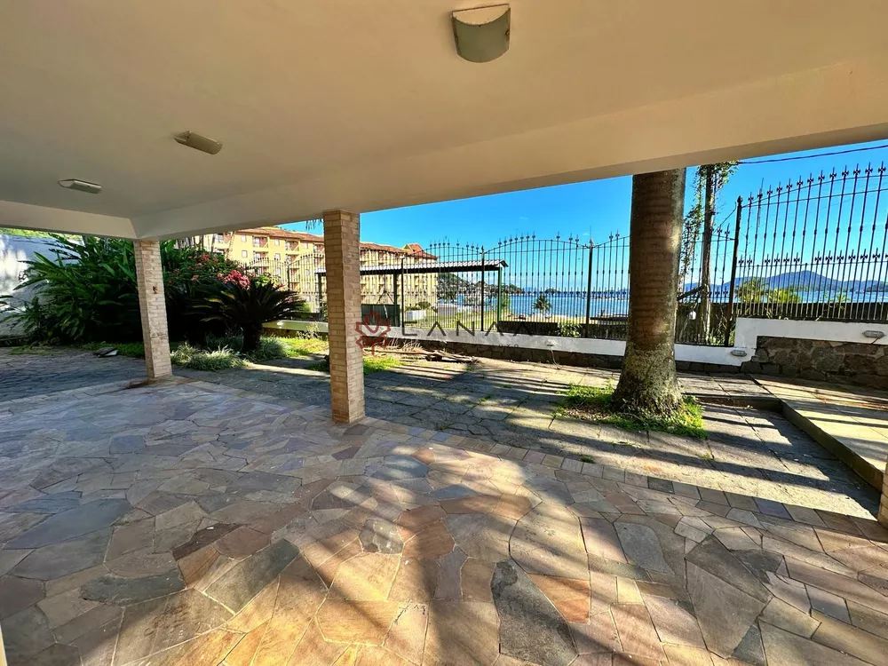 Casa, 4 quartos, 300 m² - Foto 18