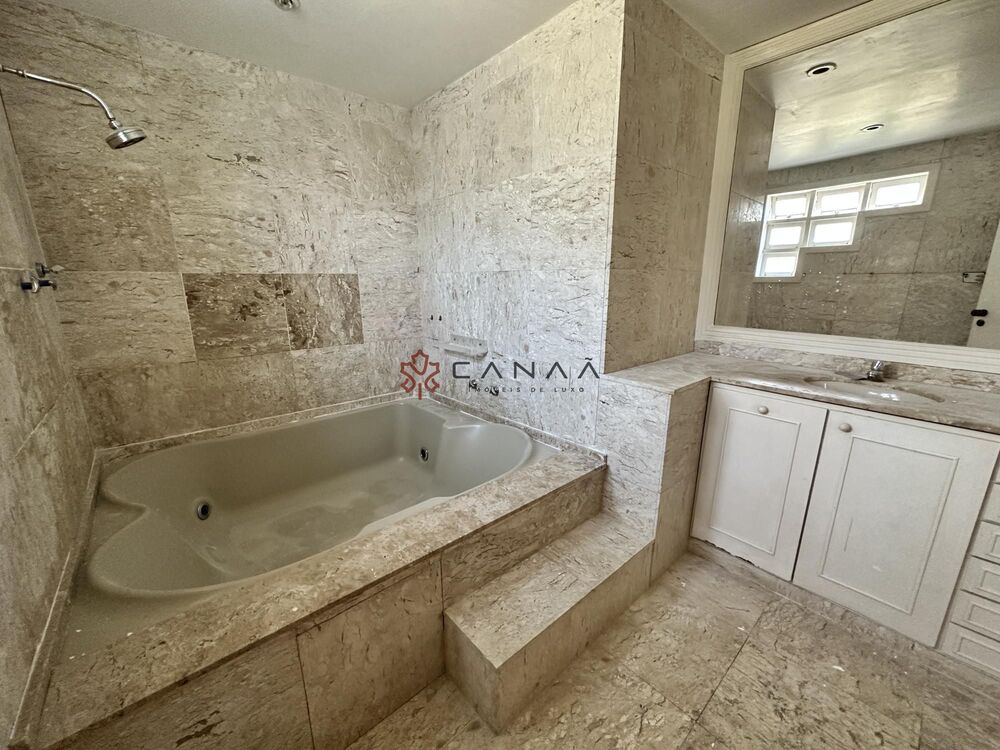 Casa, 4 quartos, 300 m² - Foto 70