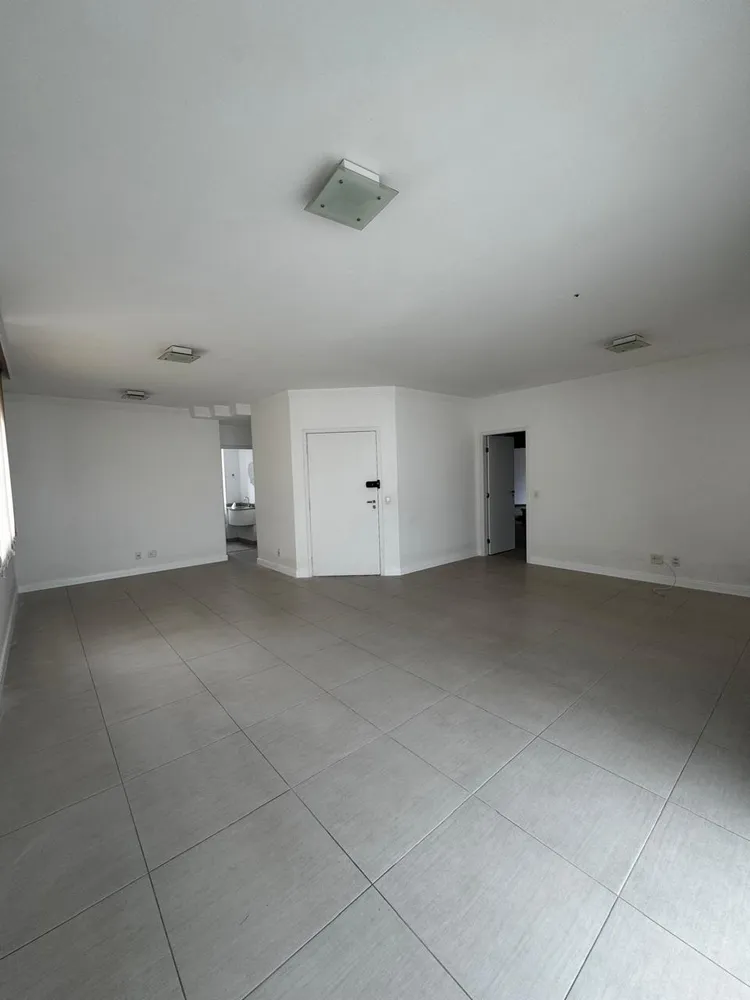 Apartamento, 3 quartos, 194 m² - Foto 4