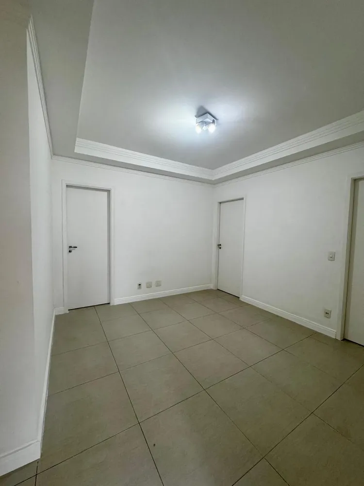 Apartamento, 3 quartos, 194 m² - Foto 10
