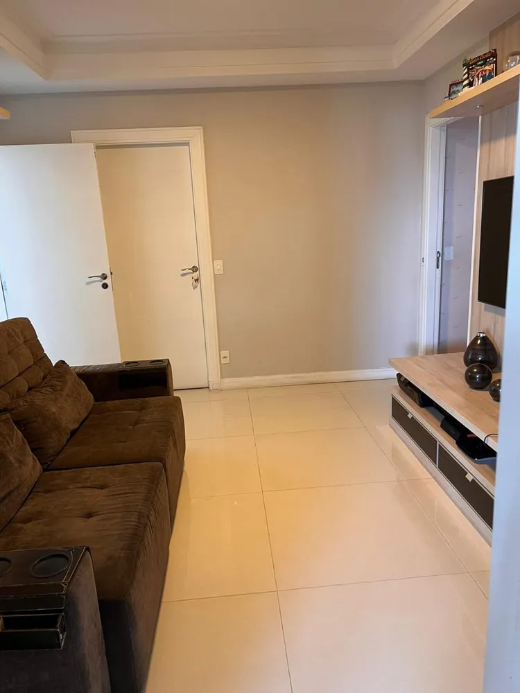 Apartamento, 3 quartos, 232 m² - Foto 2