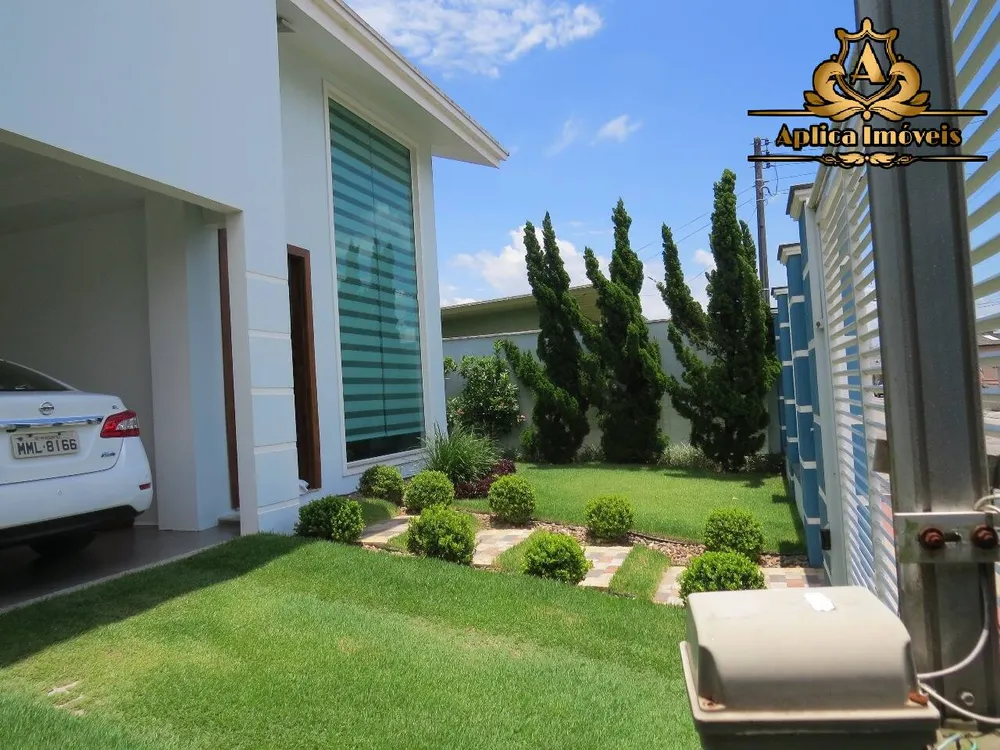 Casa, 3 quartos, 206 m² - Foto 1
