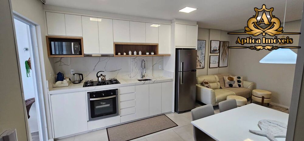 Apartamento à venda com 2 quartos, 70m² - Foto 4