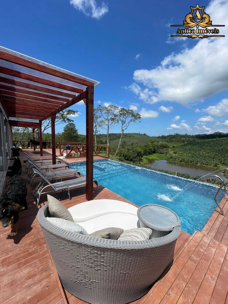 Chácara à venda com 3 quartos, 1000m² - Foto 1