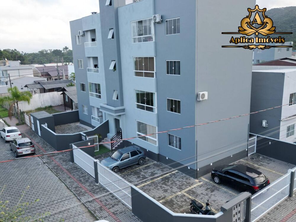 Apartamento à venda com 2 quartos, 63m² - Foto 4