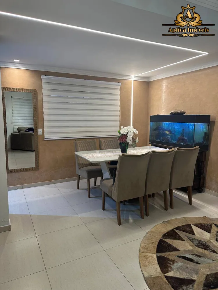 Casa, 3 quartos, 117 m² - Foto 2
