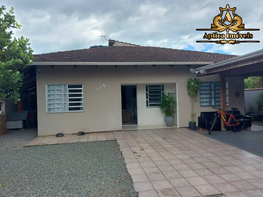 Casa, 4 quartos, 319 m² - Foto 1