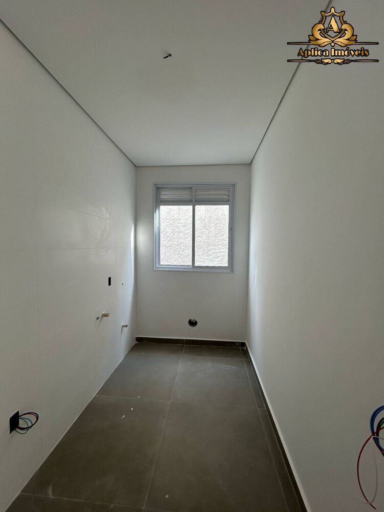 Apartamento à venda com 2 quartos, 72m² - Foto 3