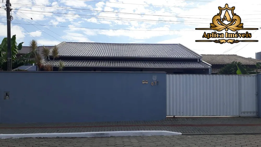 Casa, 3 quartos, 180 m² - Foto 1