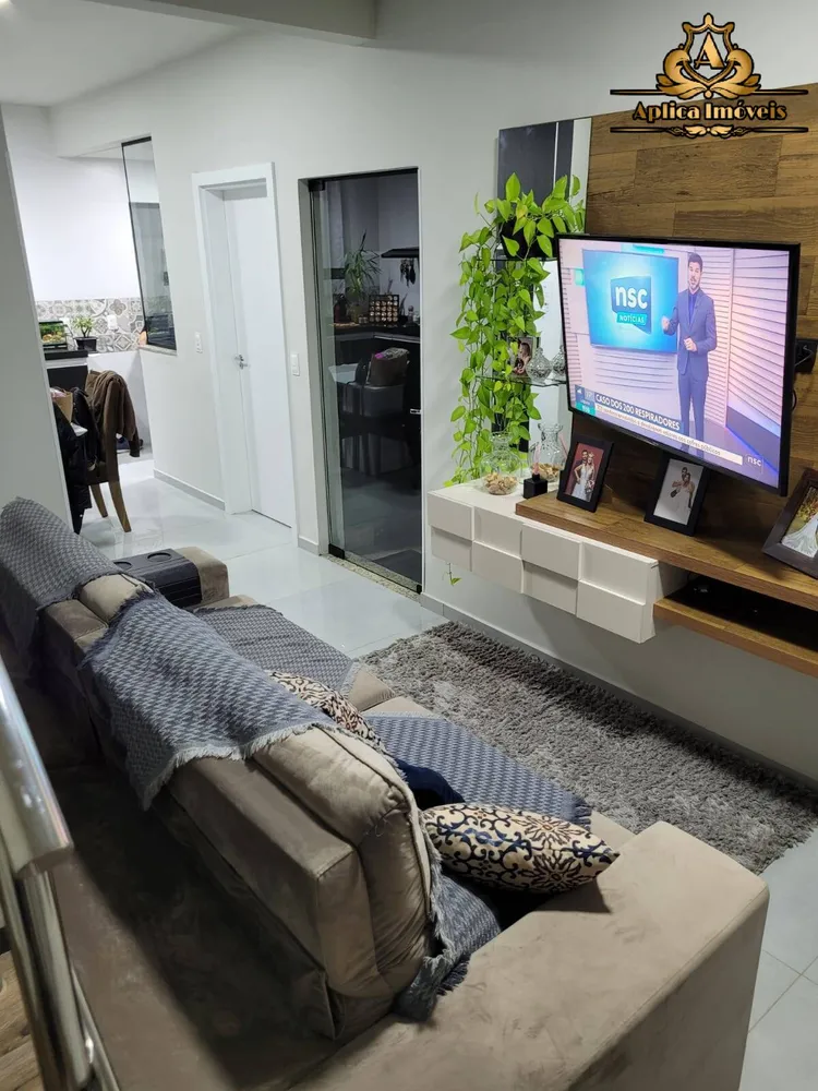 Casa, 3 quartos, 75 m² - Foto 2