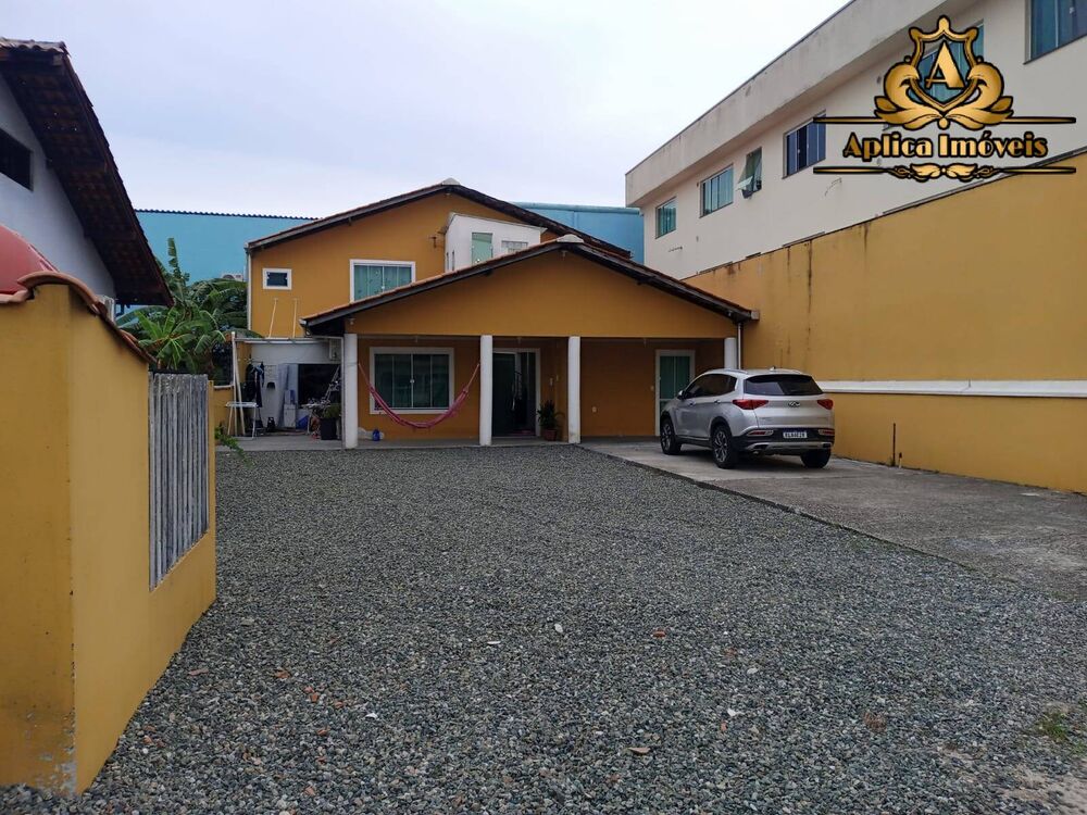 Casa, 4 quartos, 220 m² - Foto 4