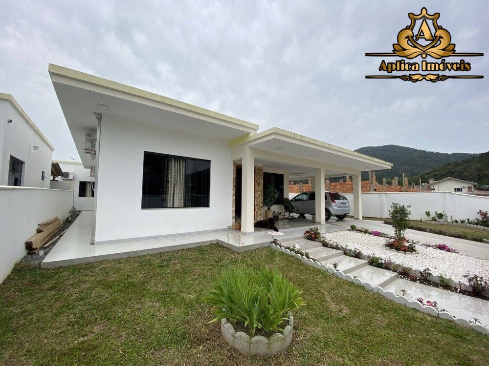 Casa, 4 quartos, 224 m² - Foto 1