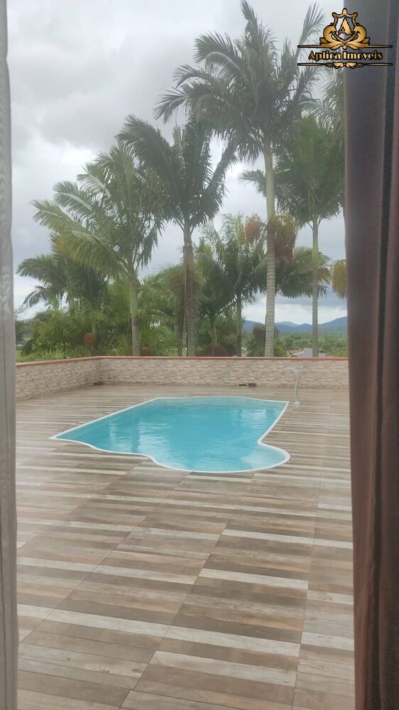 Sítio à venda com 4 quartos, 180m² - Foto 2