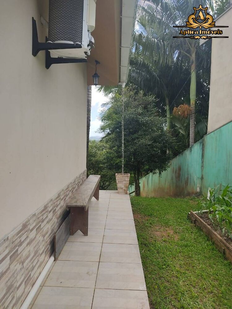 Sítio à venda com 4 quartos, 180m² - Foto 4