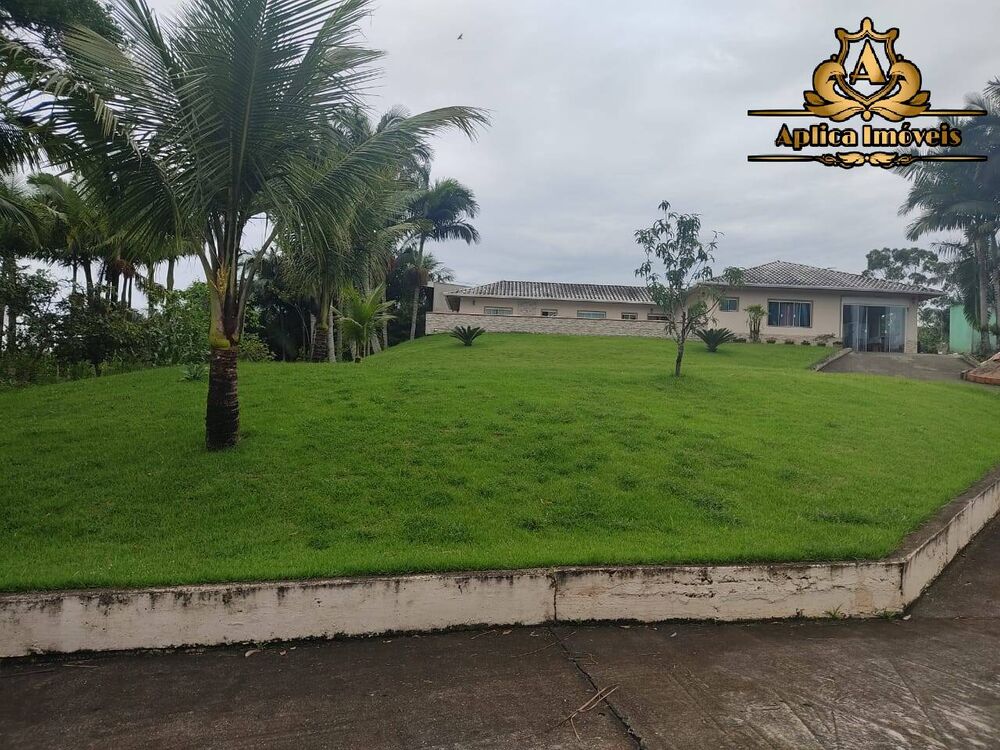 Sítio à venda com 4 quartos, 180m² - Foto 1
