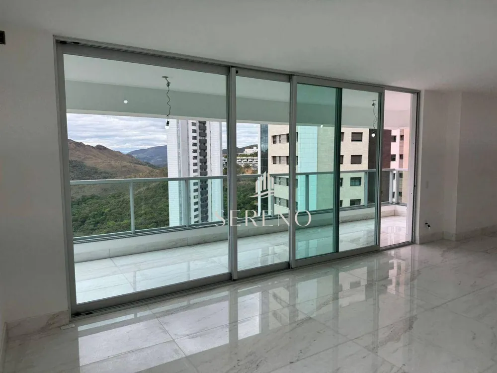 Apartamento, 4 quartos, 242 m² - Foto 1