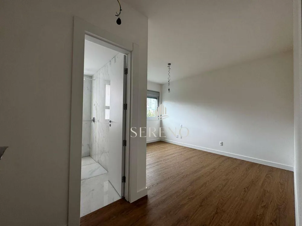Apartamento, 4 quartos, 242 m² - Foto 10